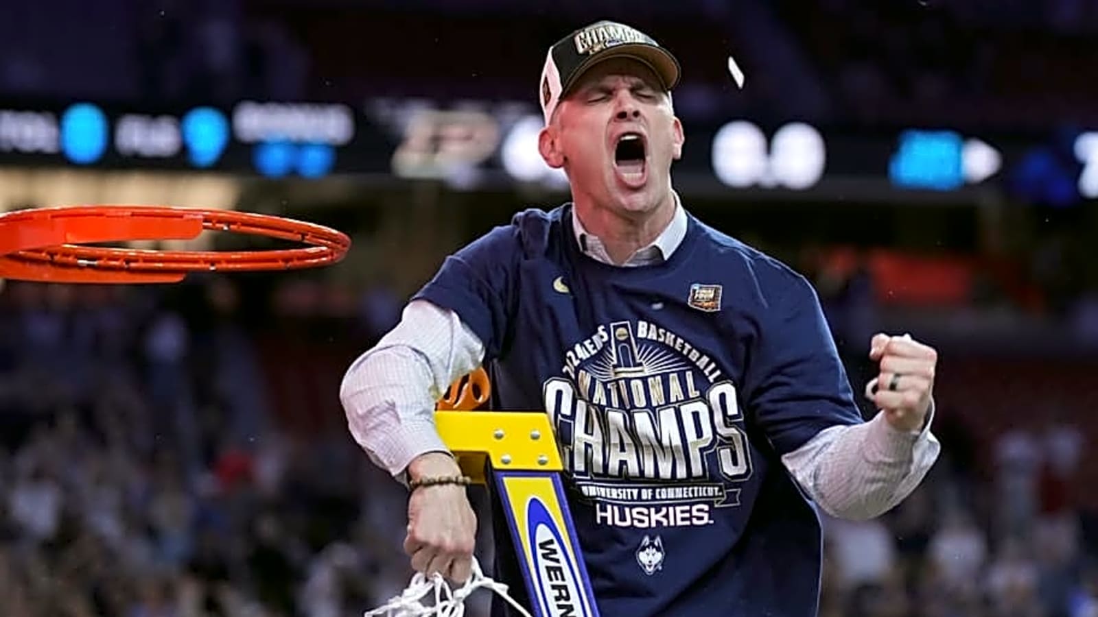 UConn Huskies&#39; Dan Hurley Receives Recognition On Legendary List