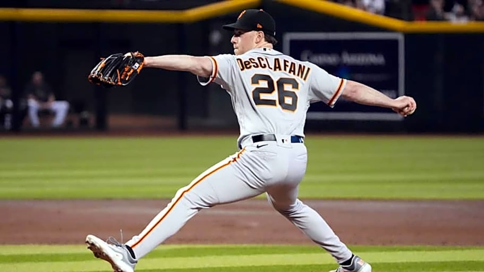 D-backs Sign Former Giants Starter to Bolster Minor League Depth