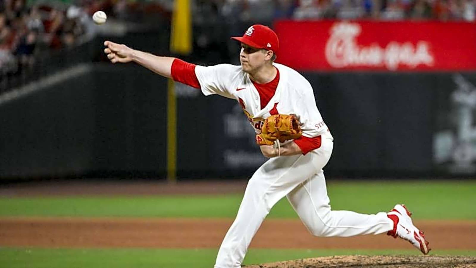Cardinals Complete Last-Minute Trade To Send Phil Maton To Rangers