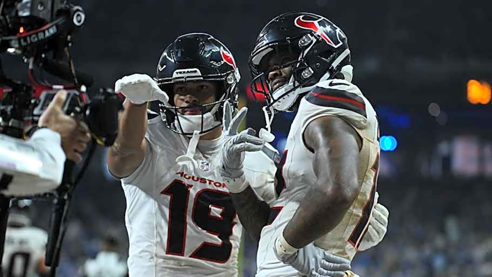 Texans WR Confident Team Will Soon Get Over the Hump