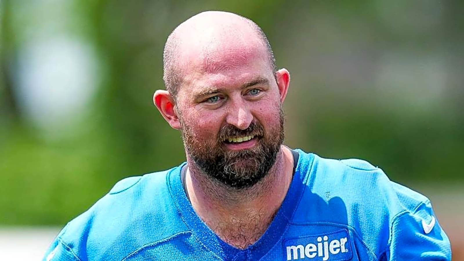 Detroit Lions Sign OL, Place CB on IR, Add DB to Practice Squad