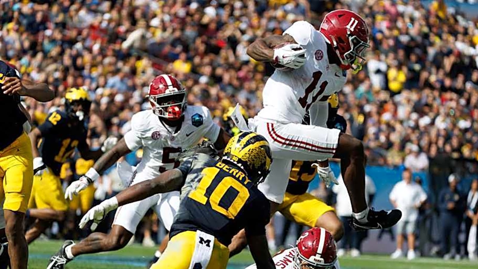 Ryan Grubb: WR Rico Scott &#39;Very Serious About His Game, Very Intelligent&#39;
