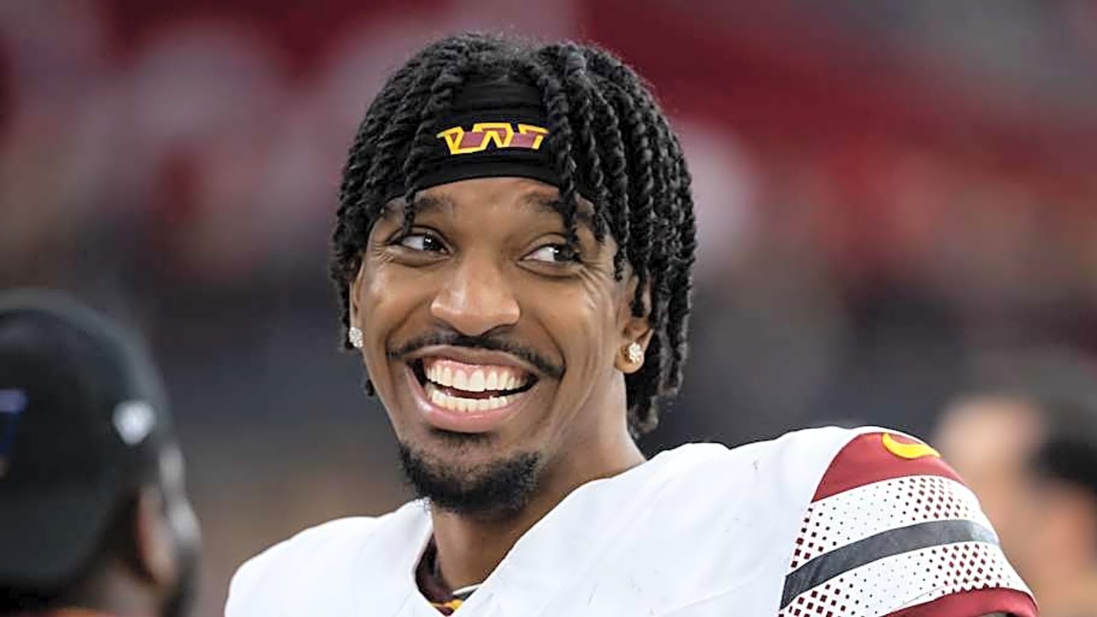 Commanders’ Jayden Daniels featured in $900 Nike shoe announcement
