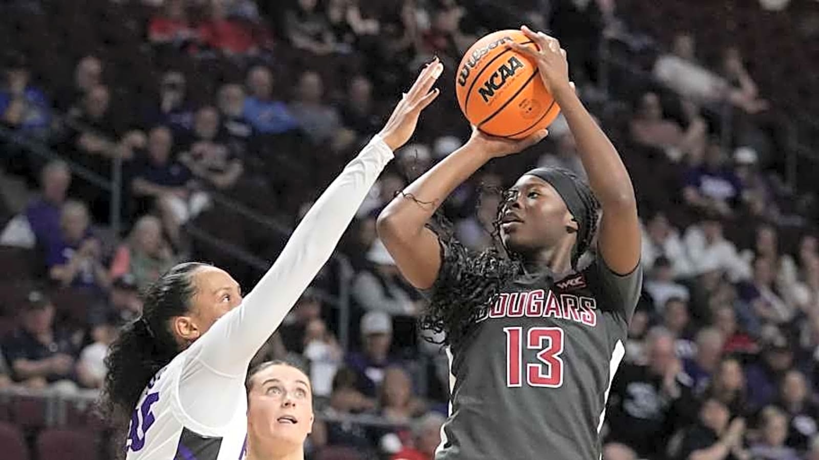 USC Trojans, Lindsay Gottlieb Land Elite Washington State Transfer Dayana Mendes