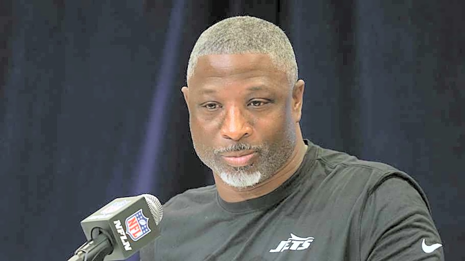 NFL Writer Details ‘Worst-Case Scenario’ For Aaron Glenn, Jets Defense