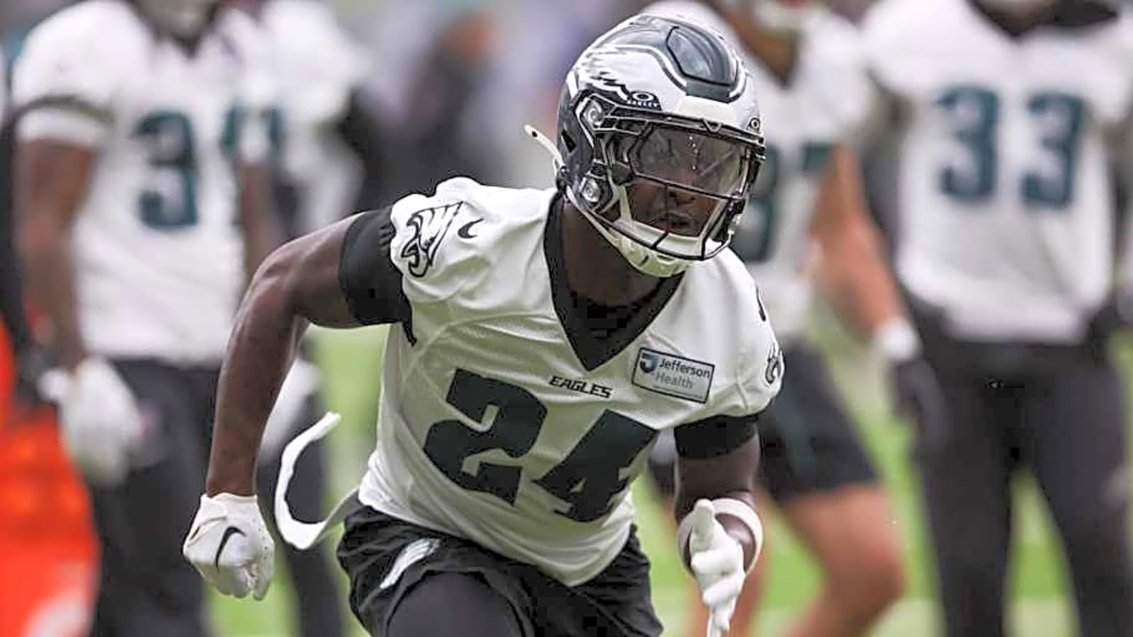 Travis Hunter has met his match with Eagles rookie ready to entertain NFL fans