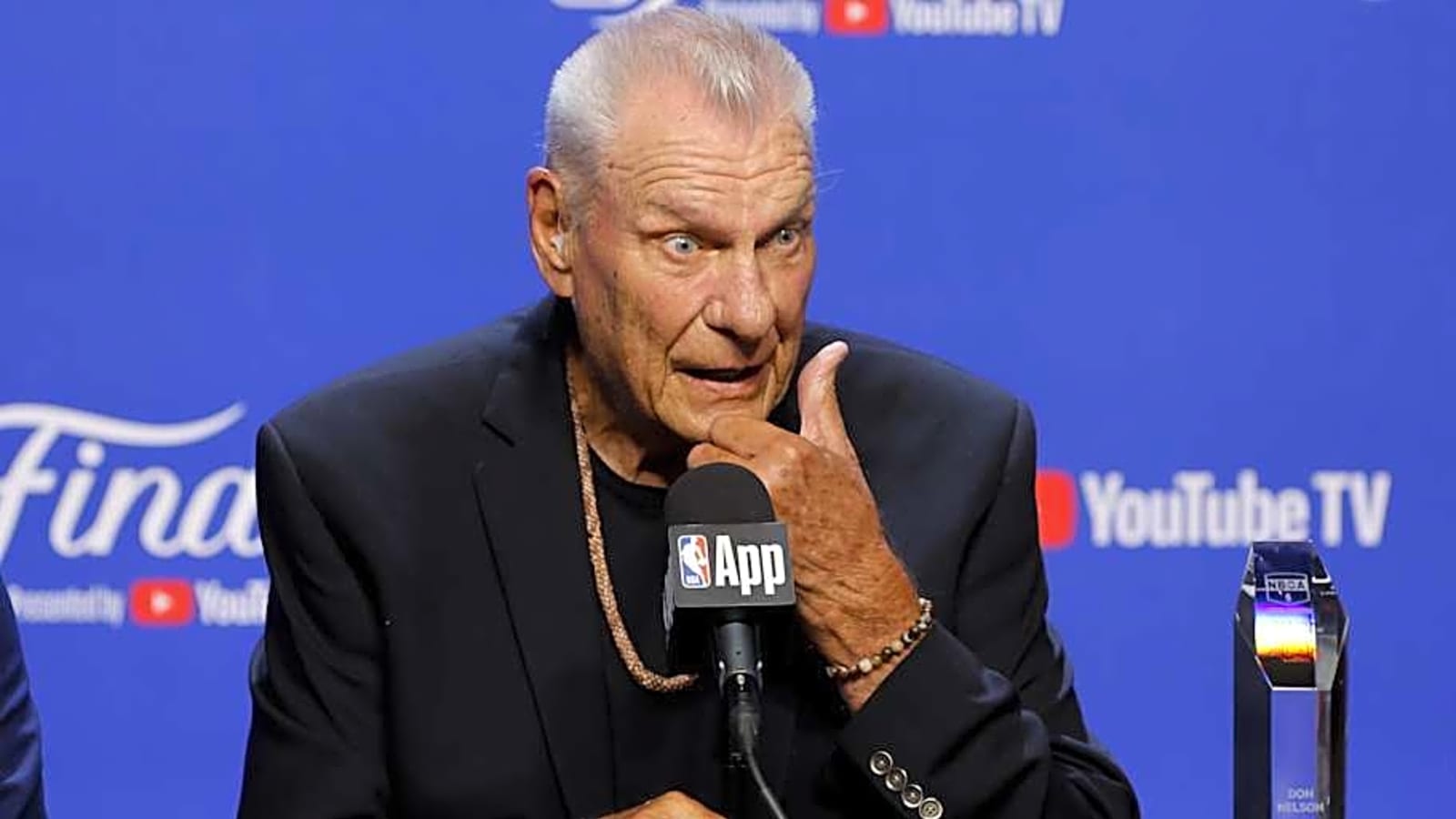 Former Iowa Star Hooper Given Prestigious NBA Lifetime Achievement Award