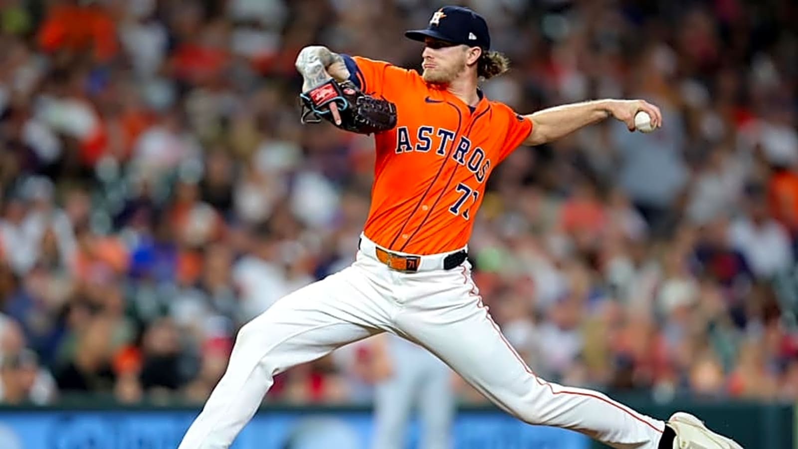 Astros Star Relief Pitcher Has Been Elite Leading League in This Important Statistic