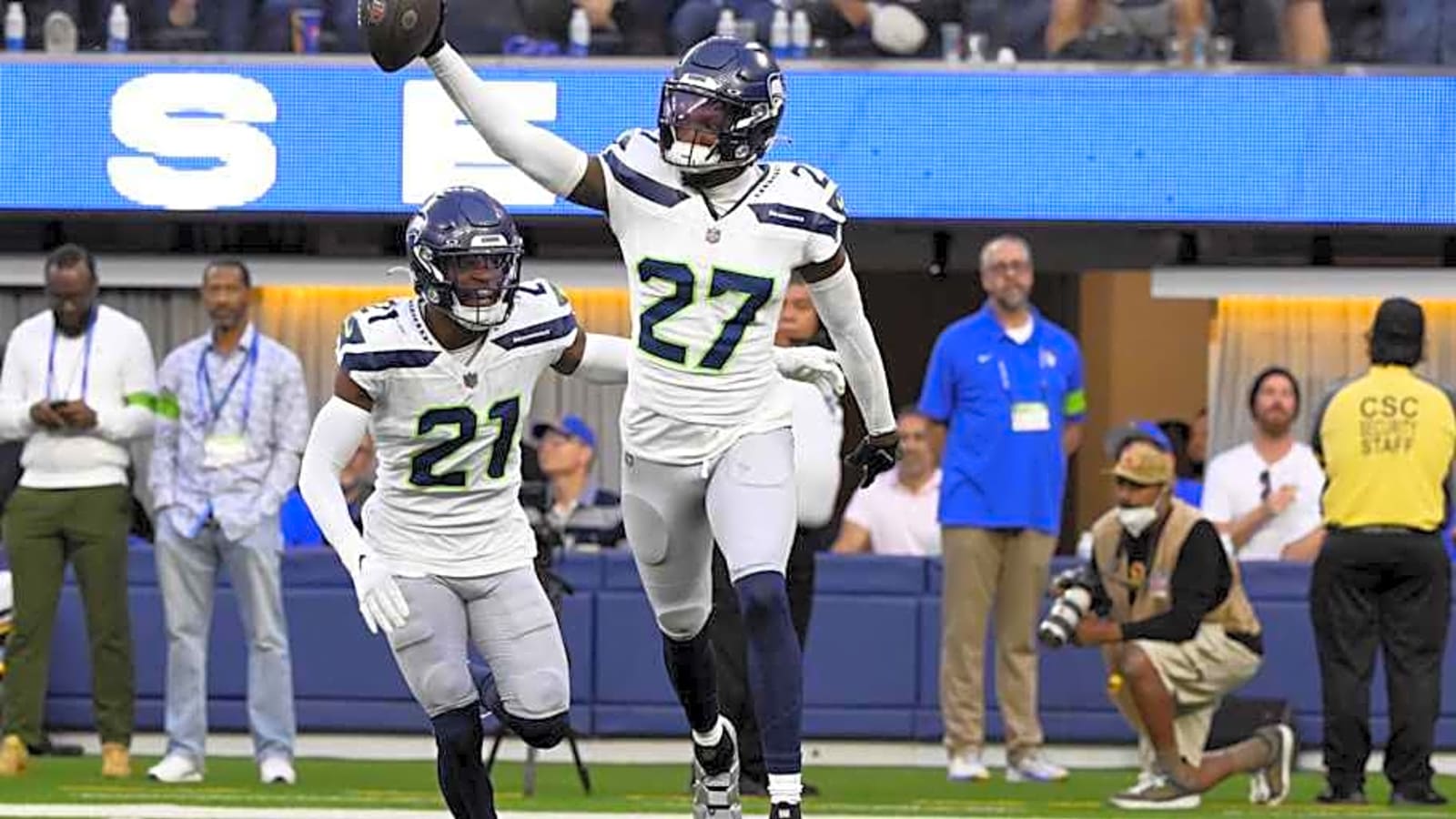 Seahawks CB among NFL&#39;s most physical cover defenders