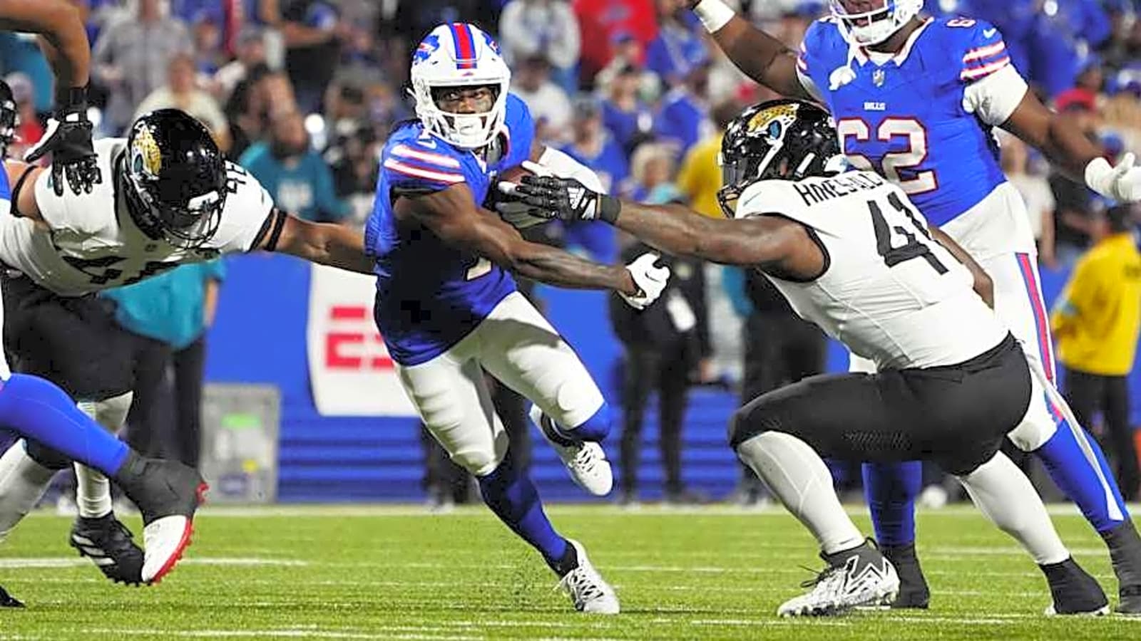 Josh Allen noticed &#39;juice&#39; from Bills&#39; veteran WR back from injury