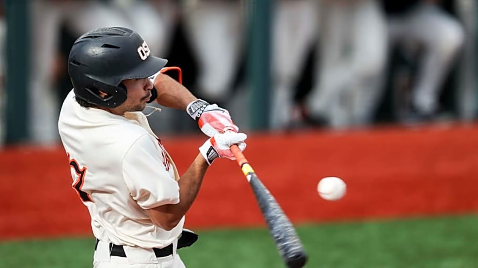 Watch: Oregon State&#39;s AJ Singer&#39;s Walk-off Hit Wins Super Regional Game 1