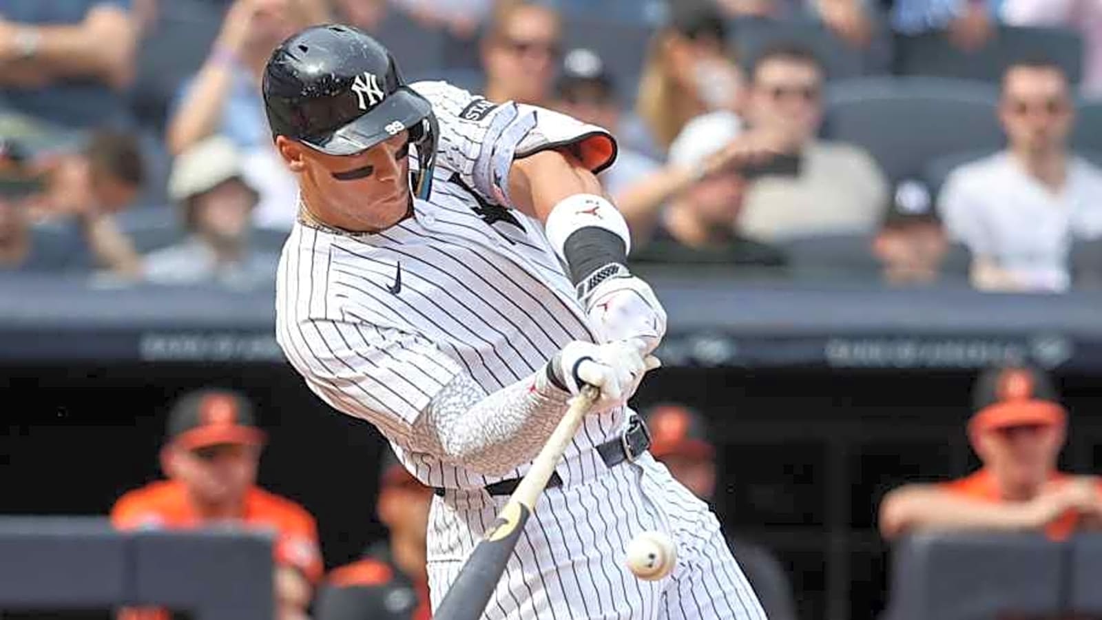 Yankees&#39; Aaron Judge Reacts to AL Batting Title