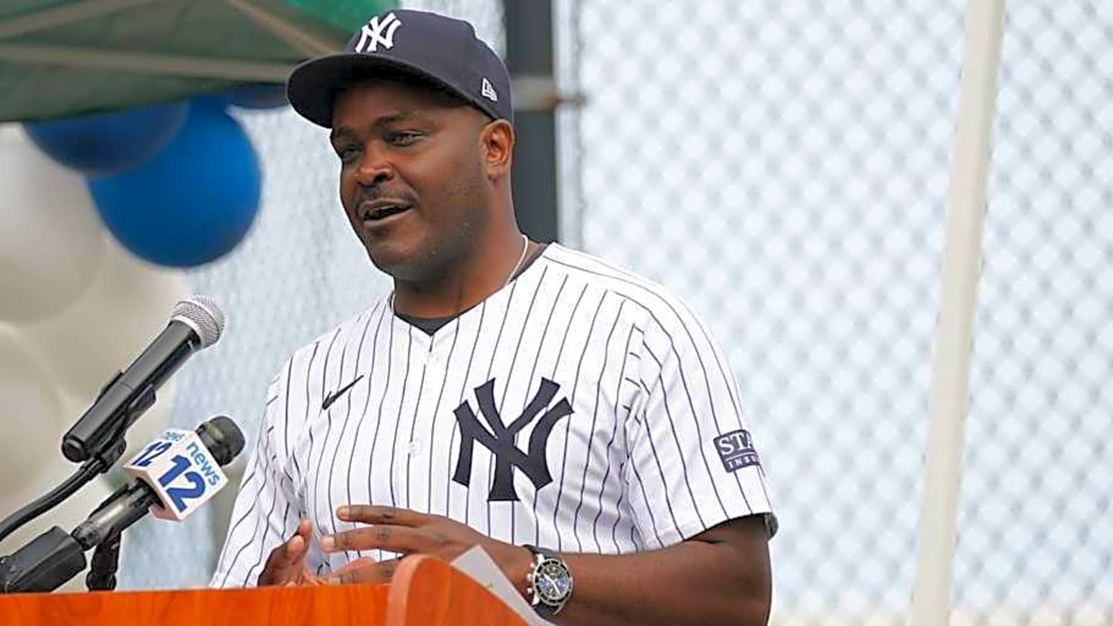 Former Twins hitting coach is a candidate for their manager vacancy