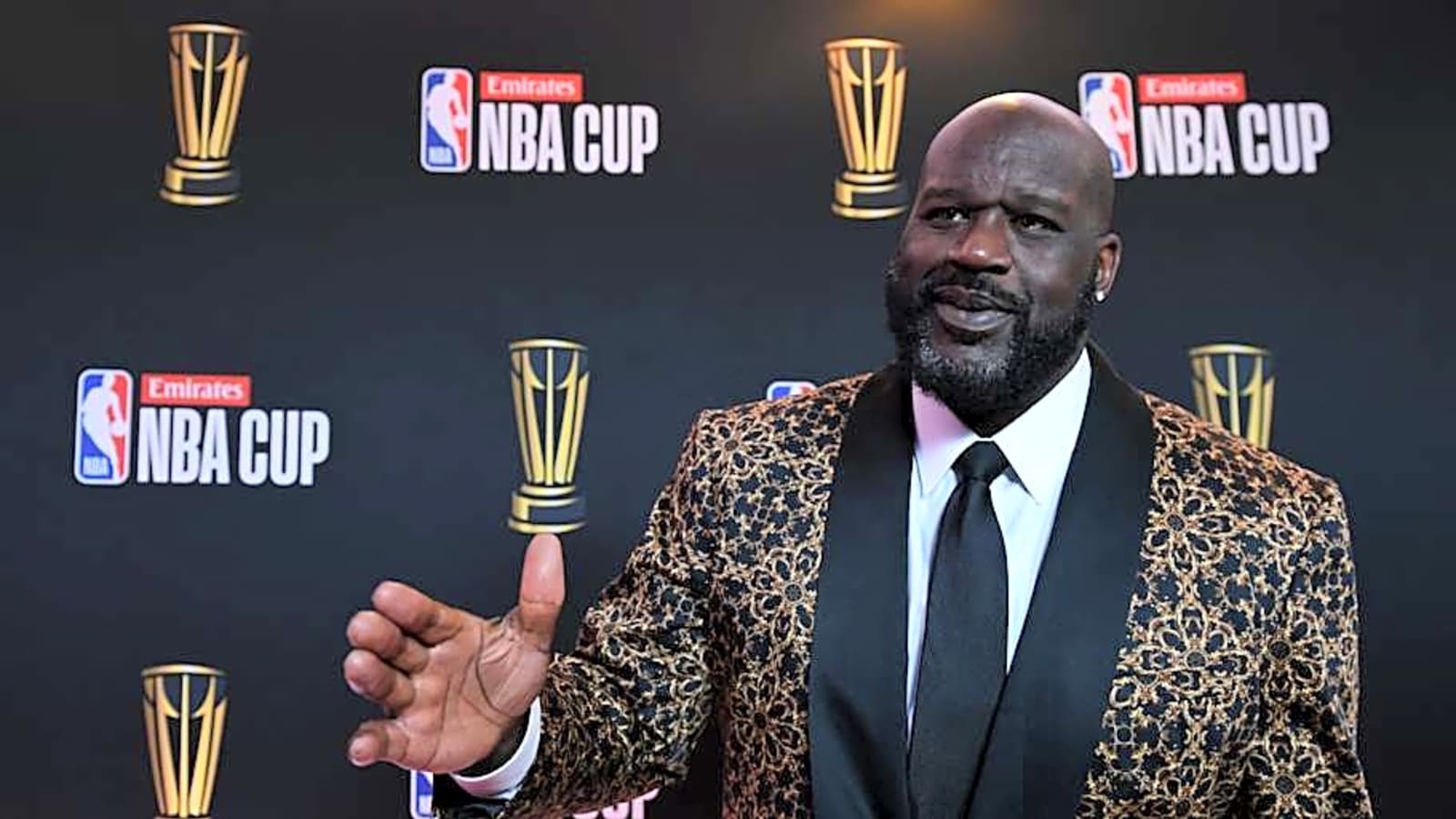 Pacers Mascot Puts NBA Legend Shaq on Poster