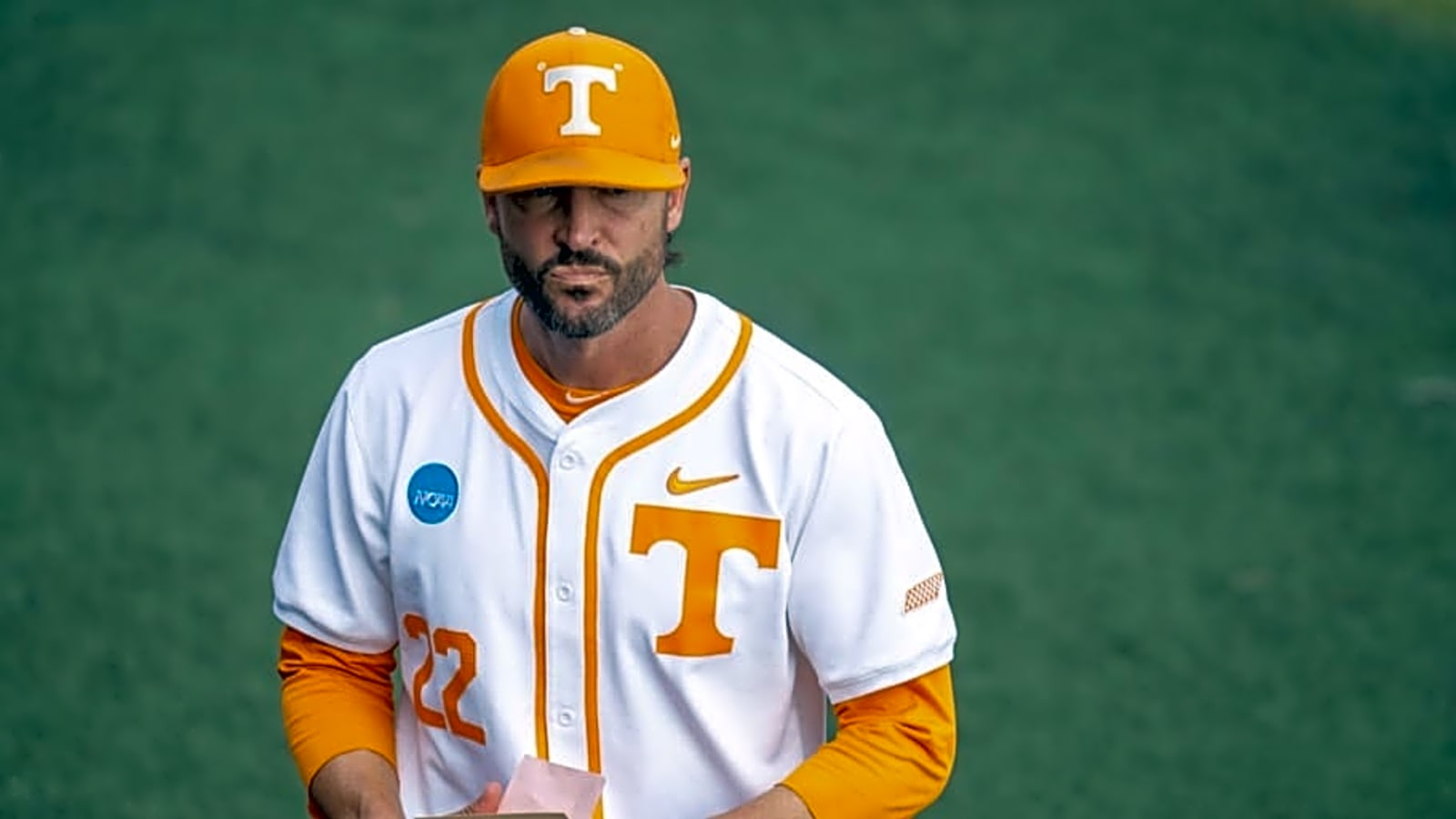 Tennessee&#39;s Tony Vitello Linked to Manager Job in MLB