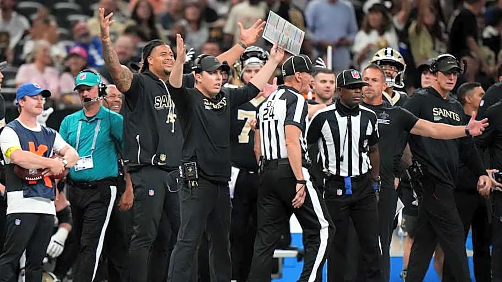 Saints&#39; Kellen Moore Has 2-Word Statement On First NFL Coaching Win