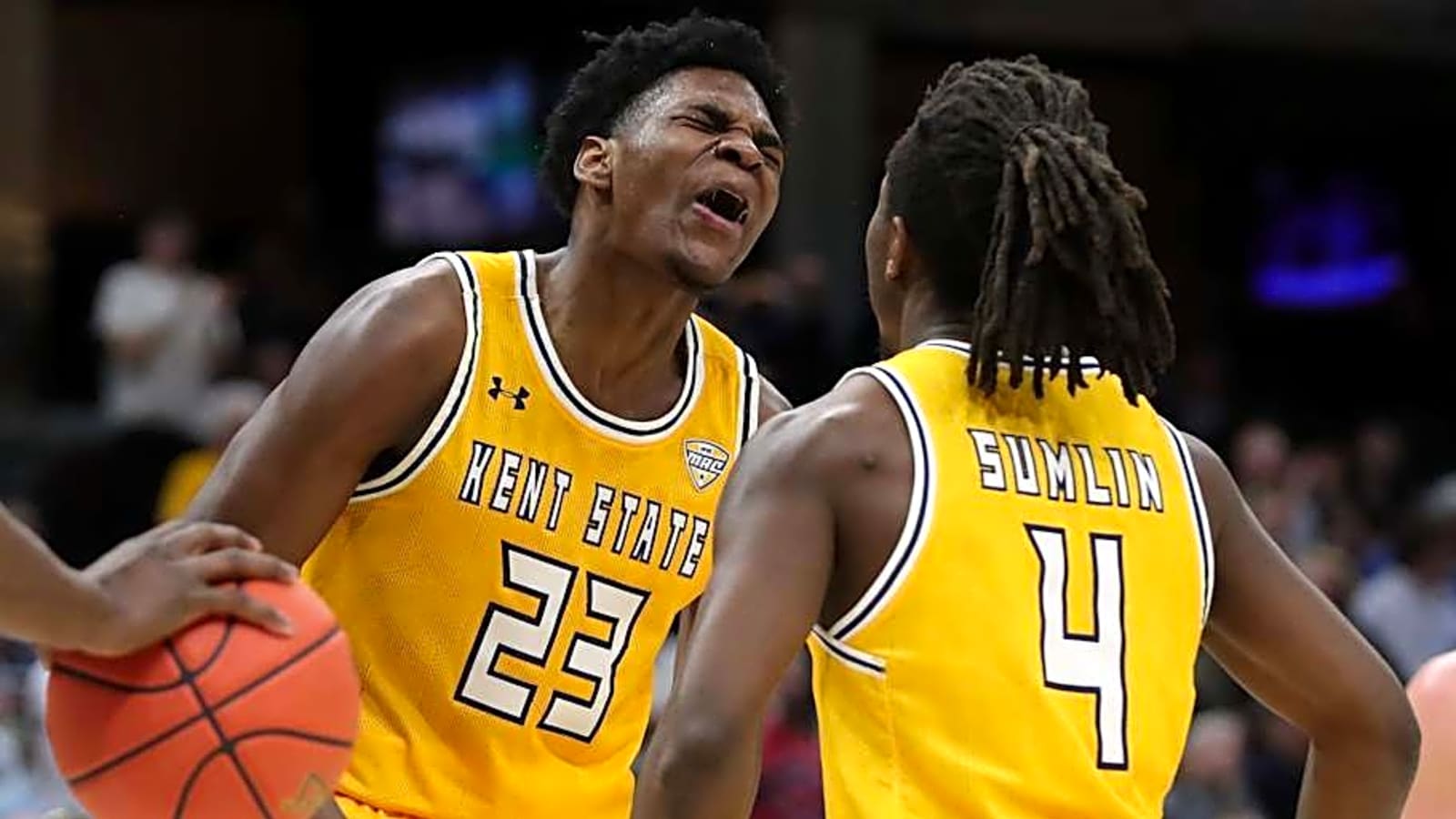 Houston Basketball Lands Elite Forward From Transfer Portal