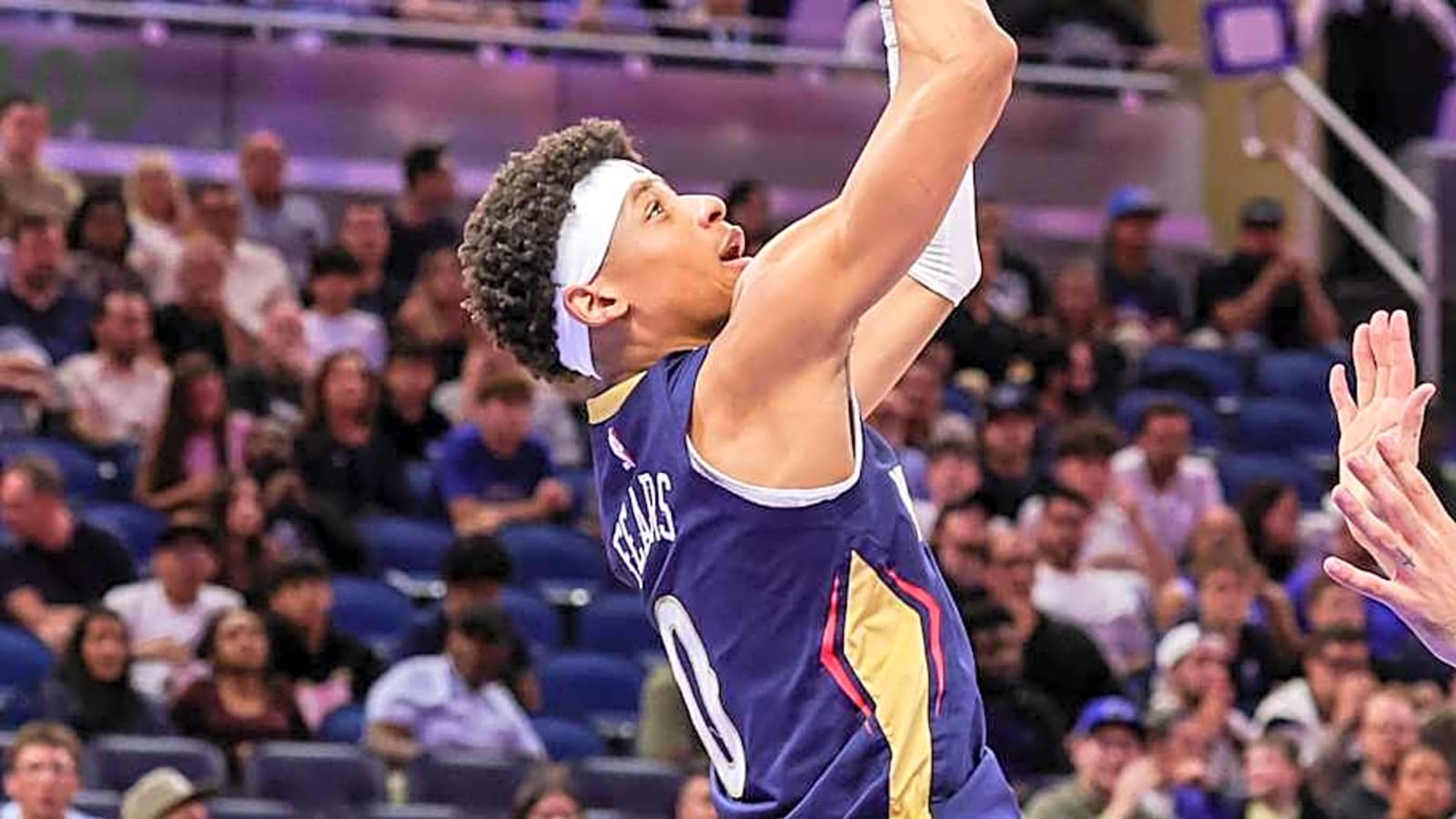 Pelicans’ Rookie Caps Preseason on Hot Streak