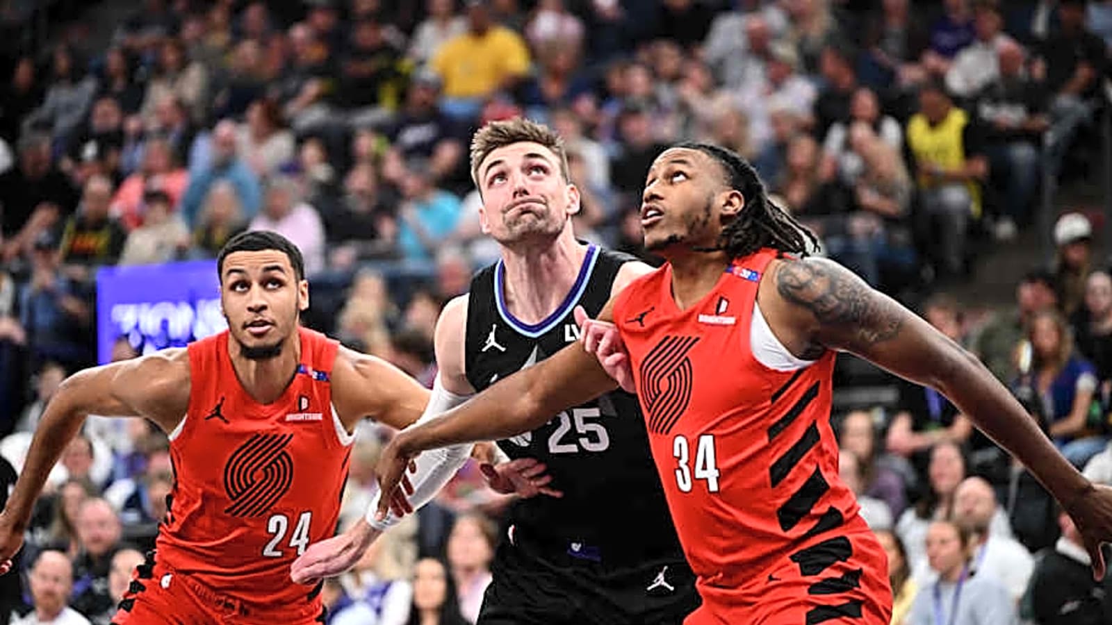 Blazers Insider Predicts How Center Who Signed Elsewhere Will Perform With New Team