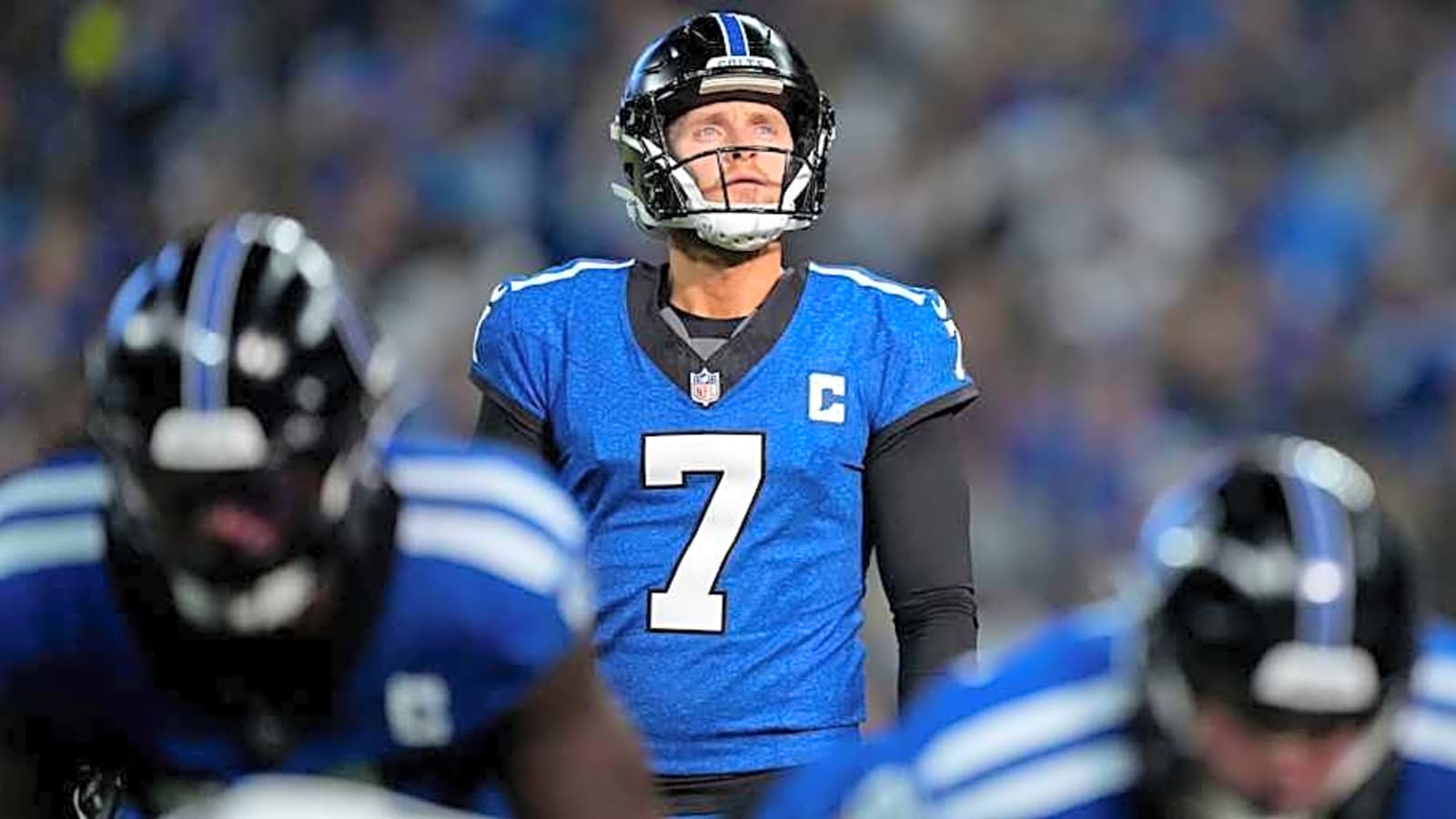 Former Colts Kicker Signs with Contender