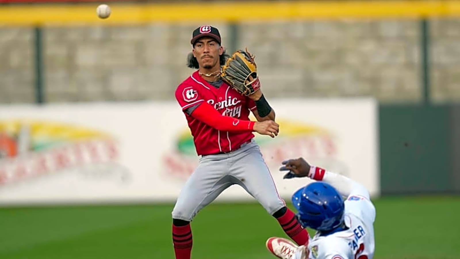 Cincinnati Reds Top 10 Prospect Turning Corner After Coming Off Shoulder Surgery