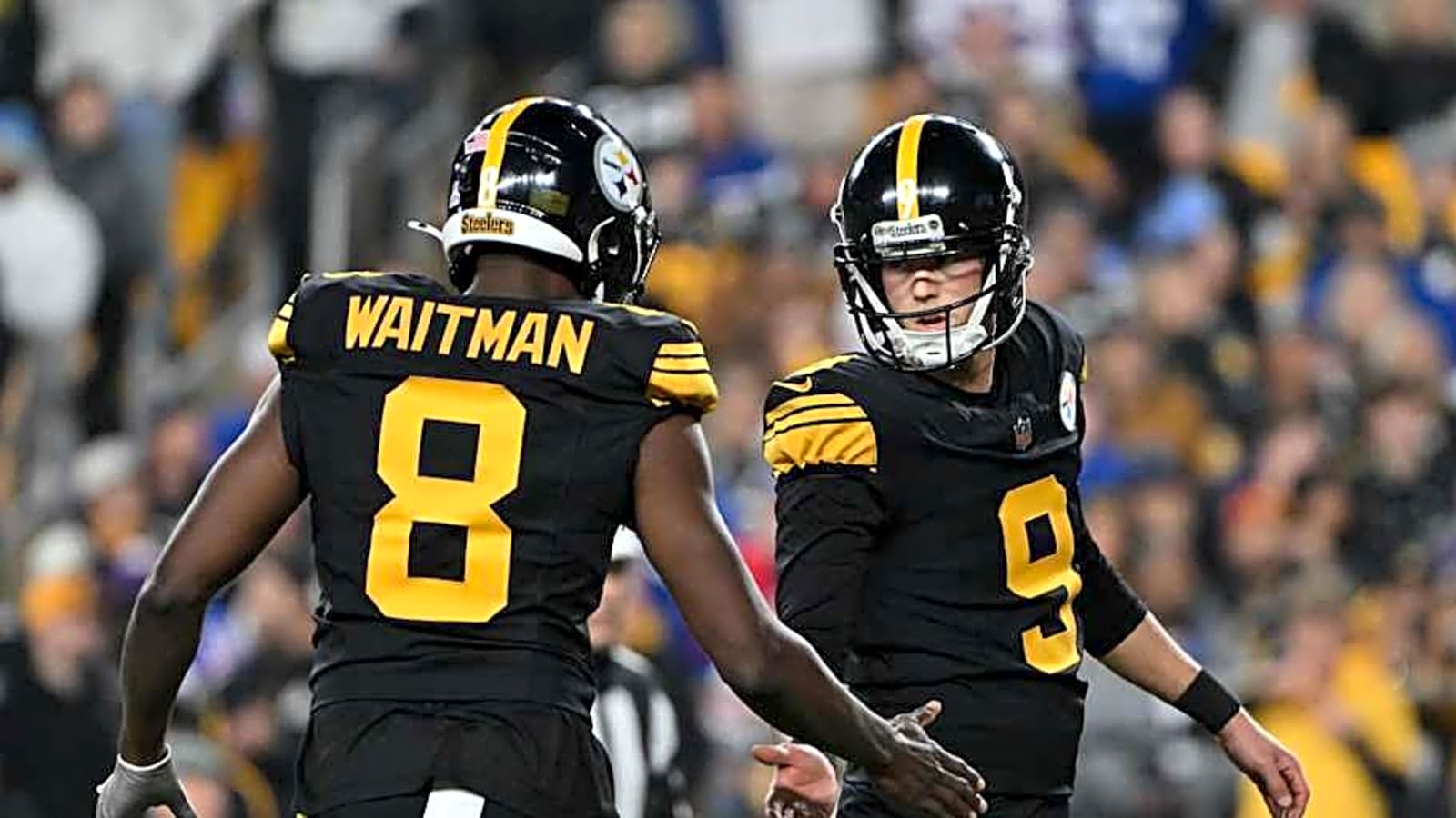 Steelers Player Gave Aaron Rodgers New Jersey Number