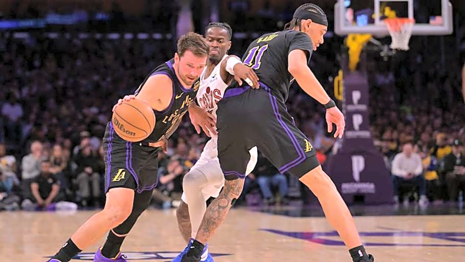 How the Cleveland Cavaliers Fell in Tuesday Loss to Los Angeles Lakers