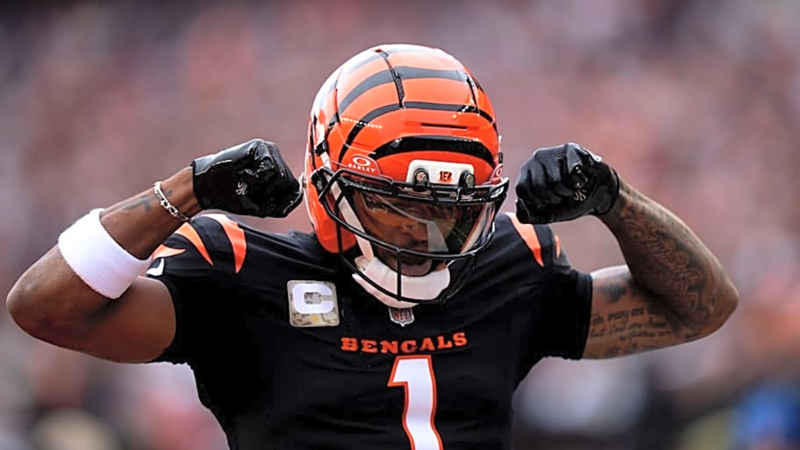 Ja'Marr Chase Excited to 'Mess' With Joe Burrow Again Down Home Stretch of 2025 Season