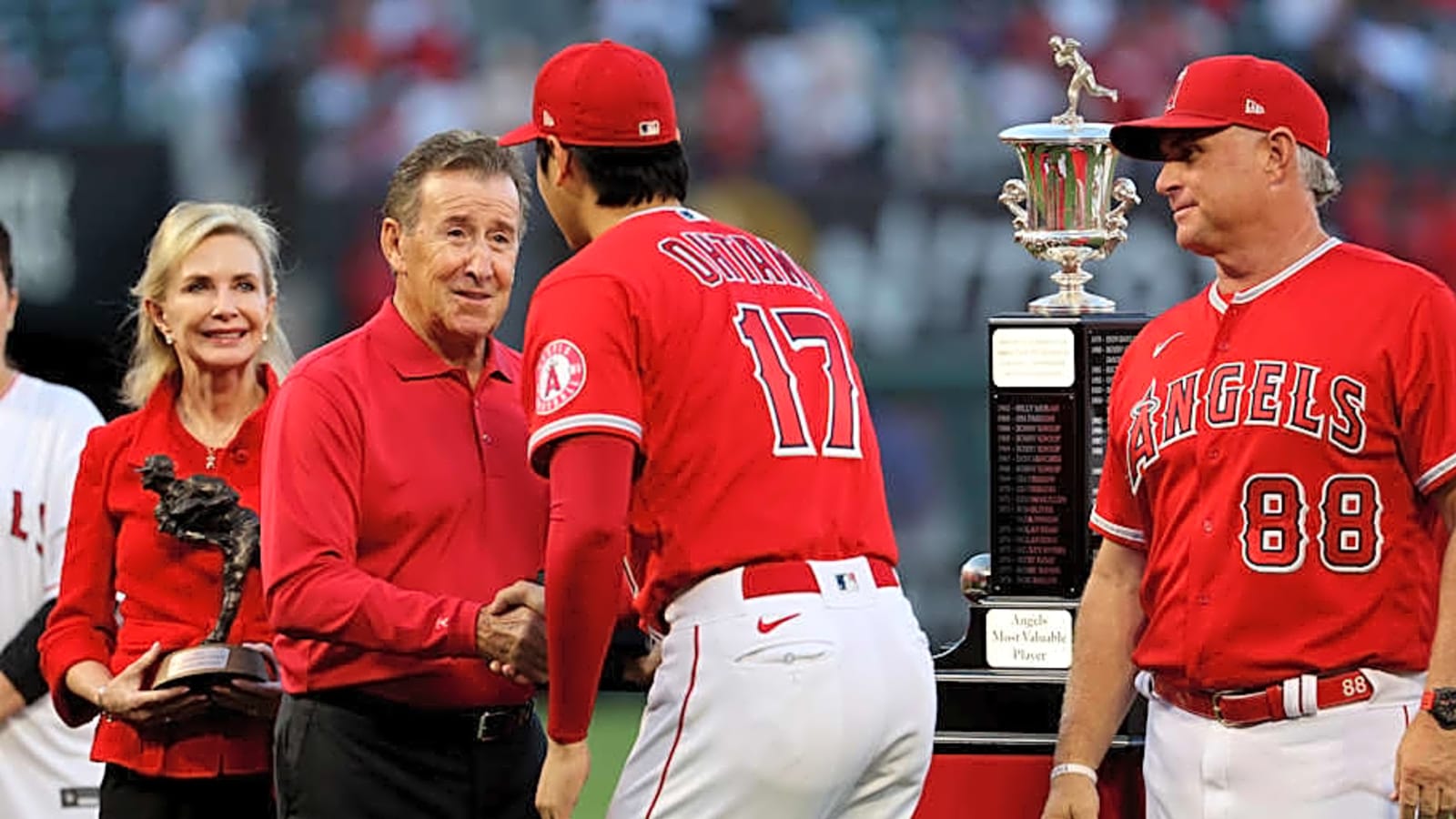 How Angels Arte Moreno Helped Dodgers Build a Dynasty