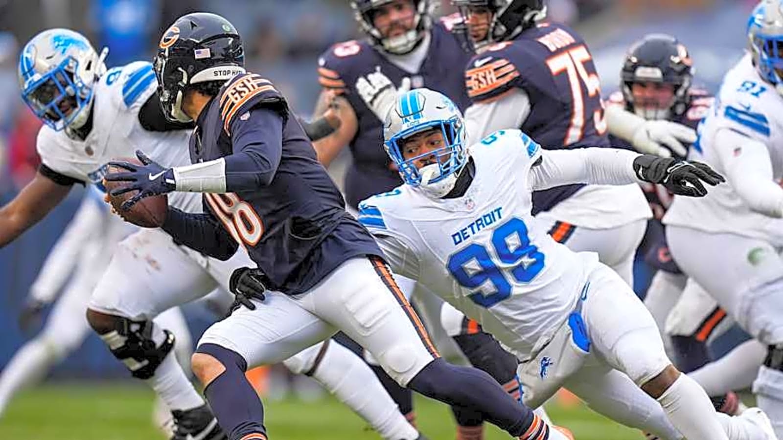 Five reasons why the Bears should sign DE Za&#39;Darius Smith