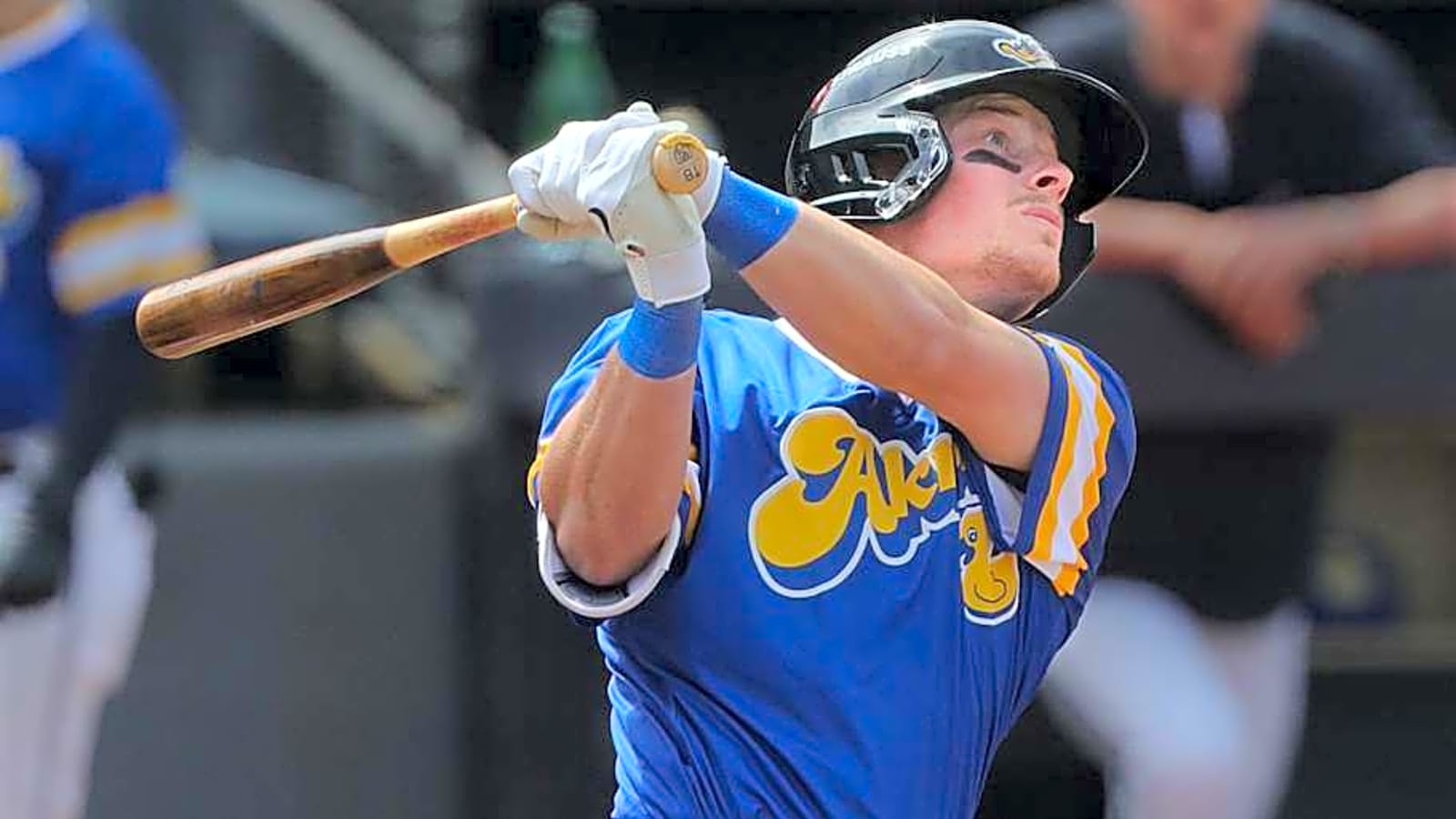 Cleveland Guardians Executive Discusses Travis Bazzana&#39;s Injury