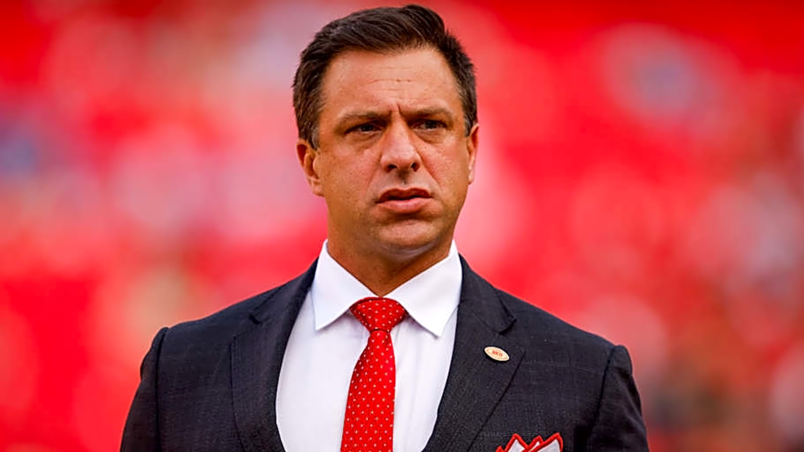 Brett Veach should take the polarizing trade gamble Chiefs fans are begging for