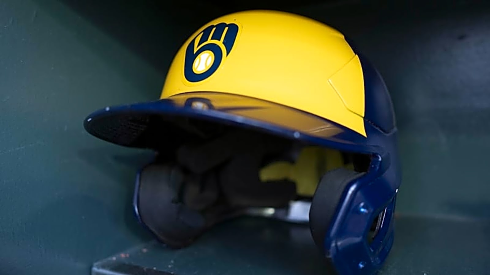 Brewers &#39;Upgrade&#39; Would Put Milwaukee Into World Series Conversation