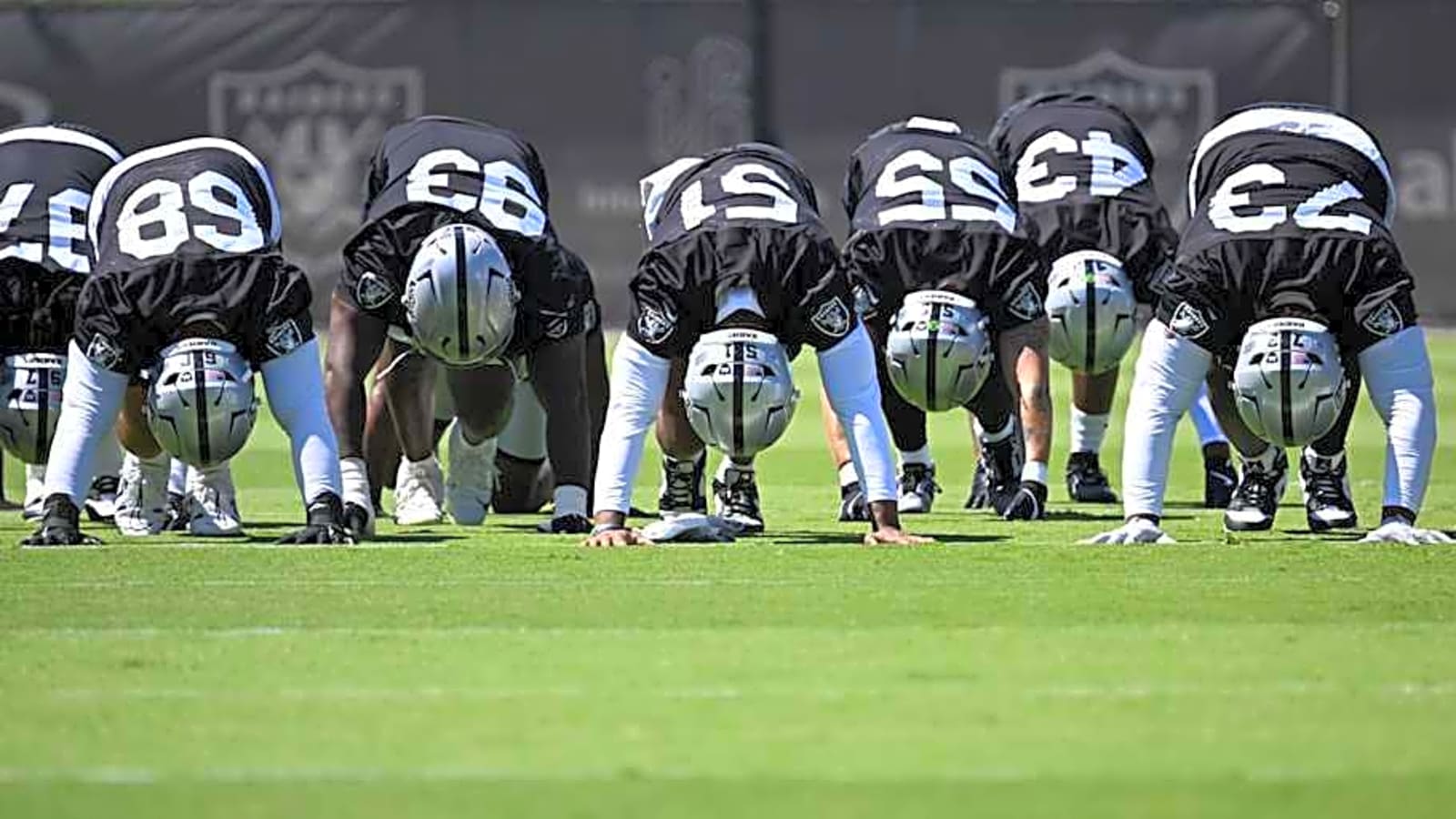 Will This Raiders Veteran Push for a Major Award?