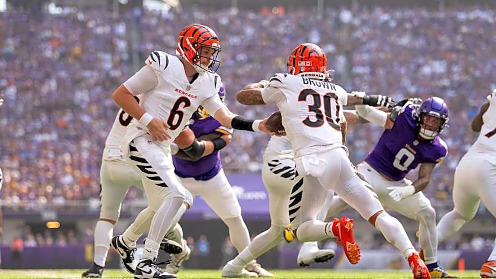 Bengals Historically Poor Run Game Drops Offense to League-Worst Status