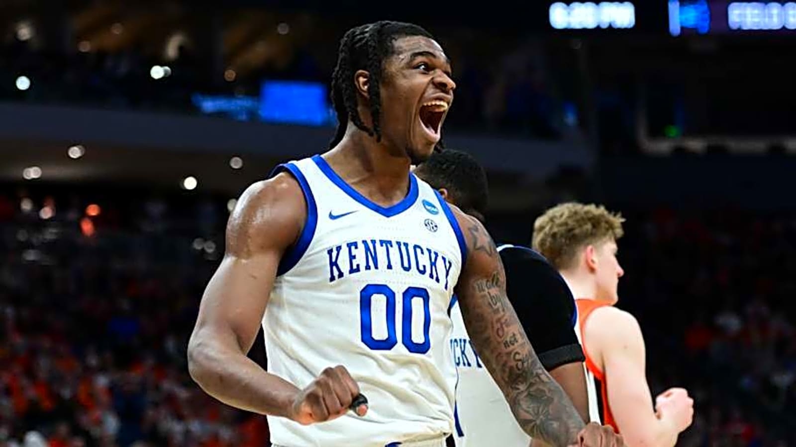 Should Kentucky fans want to see Otega Oweh shoot the three ball more this season?