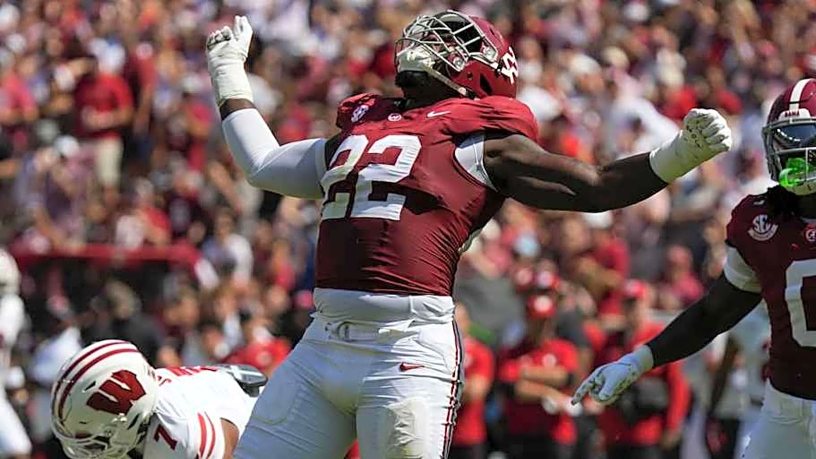Cowboys' Instant 2026 NFL Draft Grade For LT Overton Pick