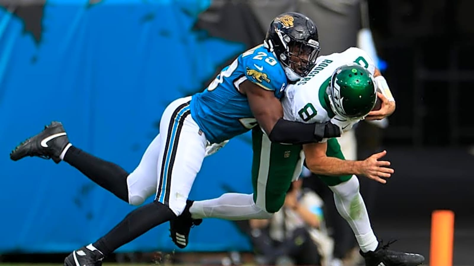 Will Jaguars&#39; Oluokun Lead League in Tackles in 2025?