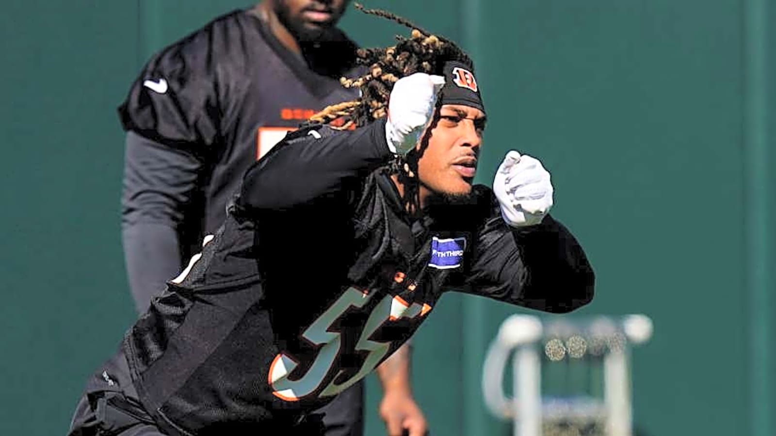Bengals Rookie Cashius Howell Shares Fresh Perspective About Contract Talks