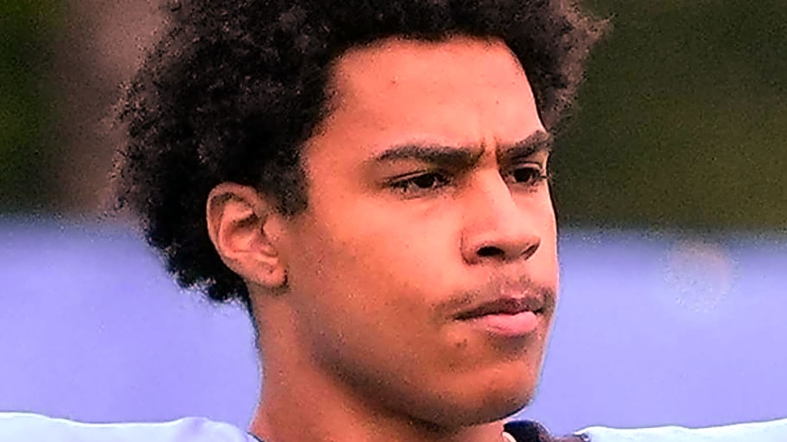 Carolina Panthers WR Jalen Coker gets mind blown by magician&#39;s ball tricks