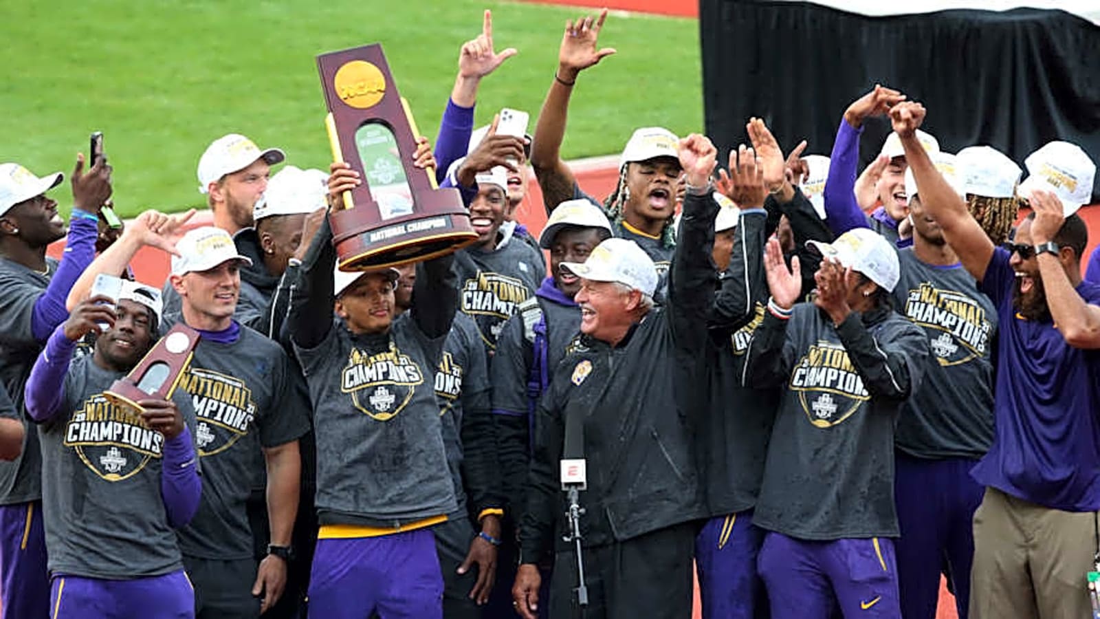 LSU Tigers Track & Field Signs Coveted Washington State Transfer Grant Buckmiller