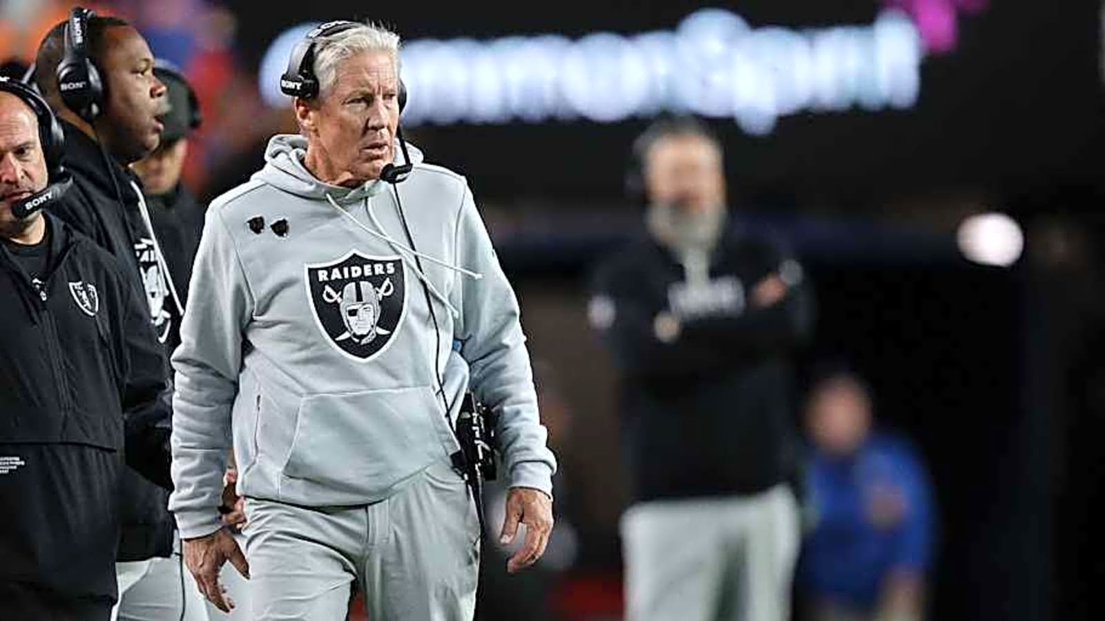 Why Raiders' Wide Receivers Are in Precarious Fantasy Football Situation