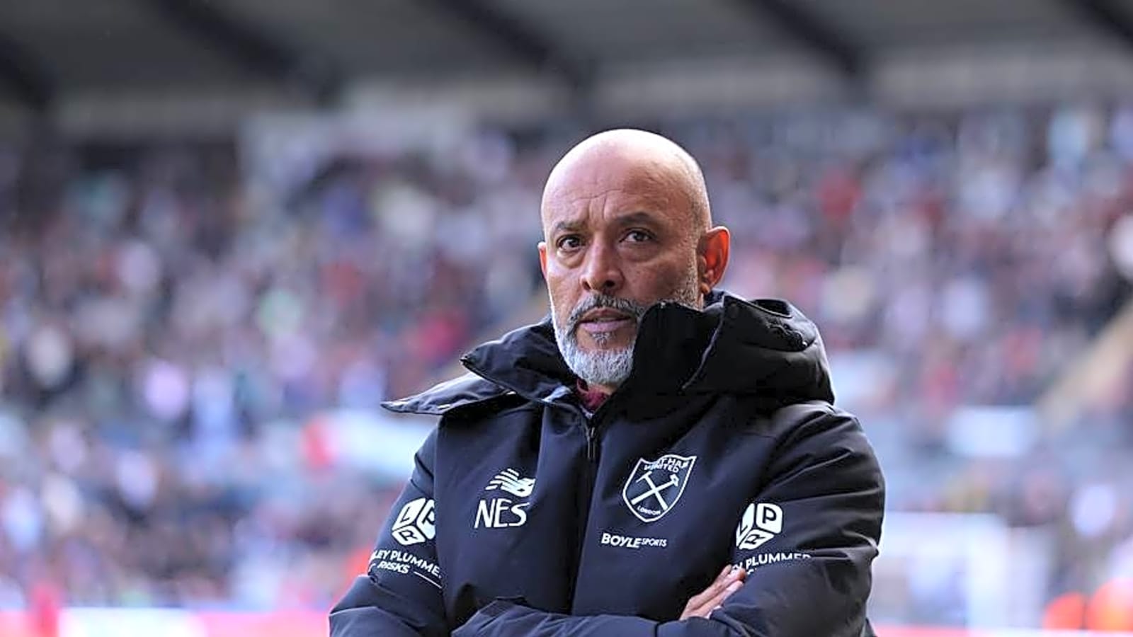 Harry Kane snubs Nuno Espírito Santo in acceptance speech