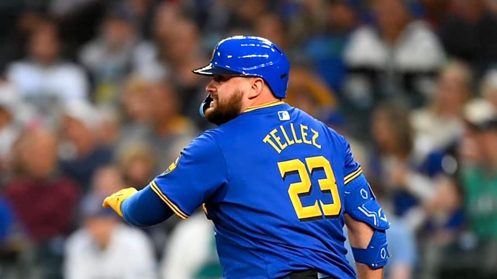 Former Seattle Mariners Slugger Signs on with Division Rival Texas Rangers