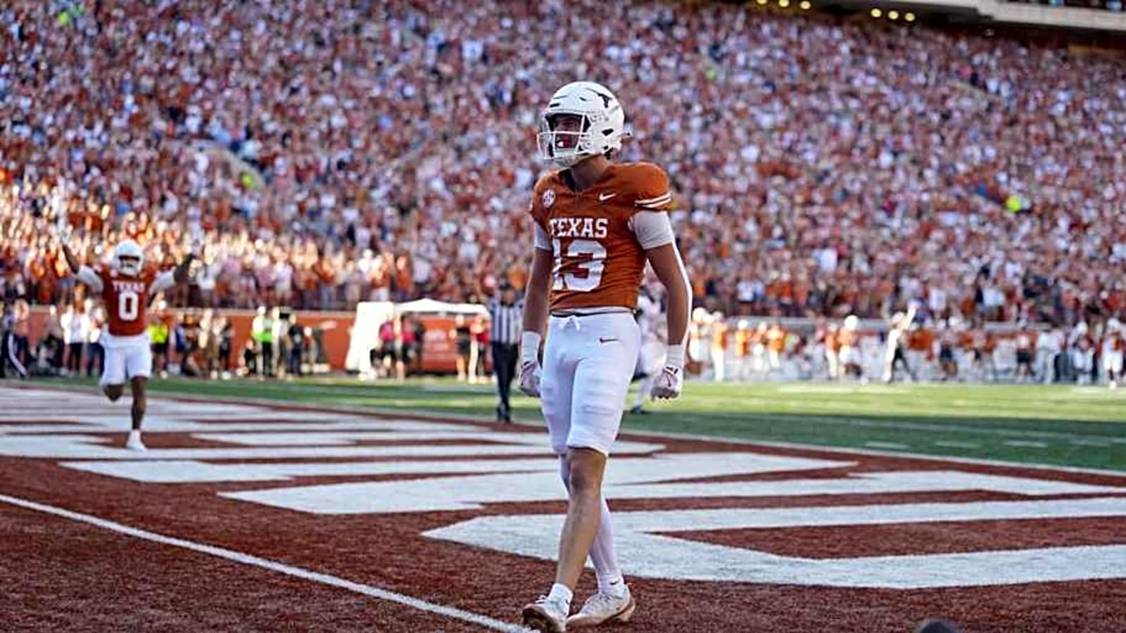 Parker Livingstone Sends Heartfelt Goodbye Message to Texas Fans