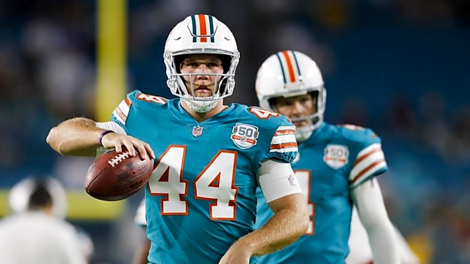 Longtime Dolphins Long-Snapper Back in the NFL