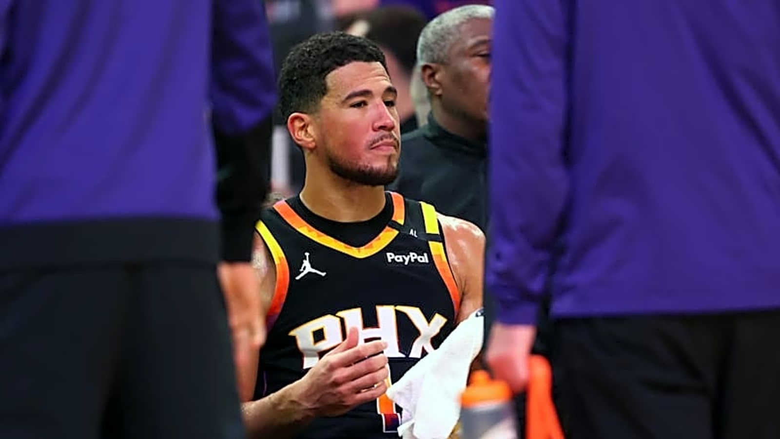 Insider: Devin Booker Committed to Suns