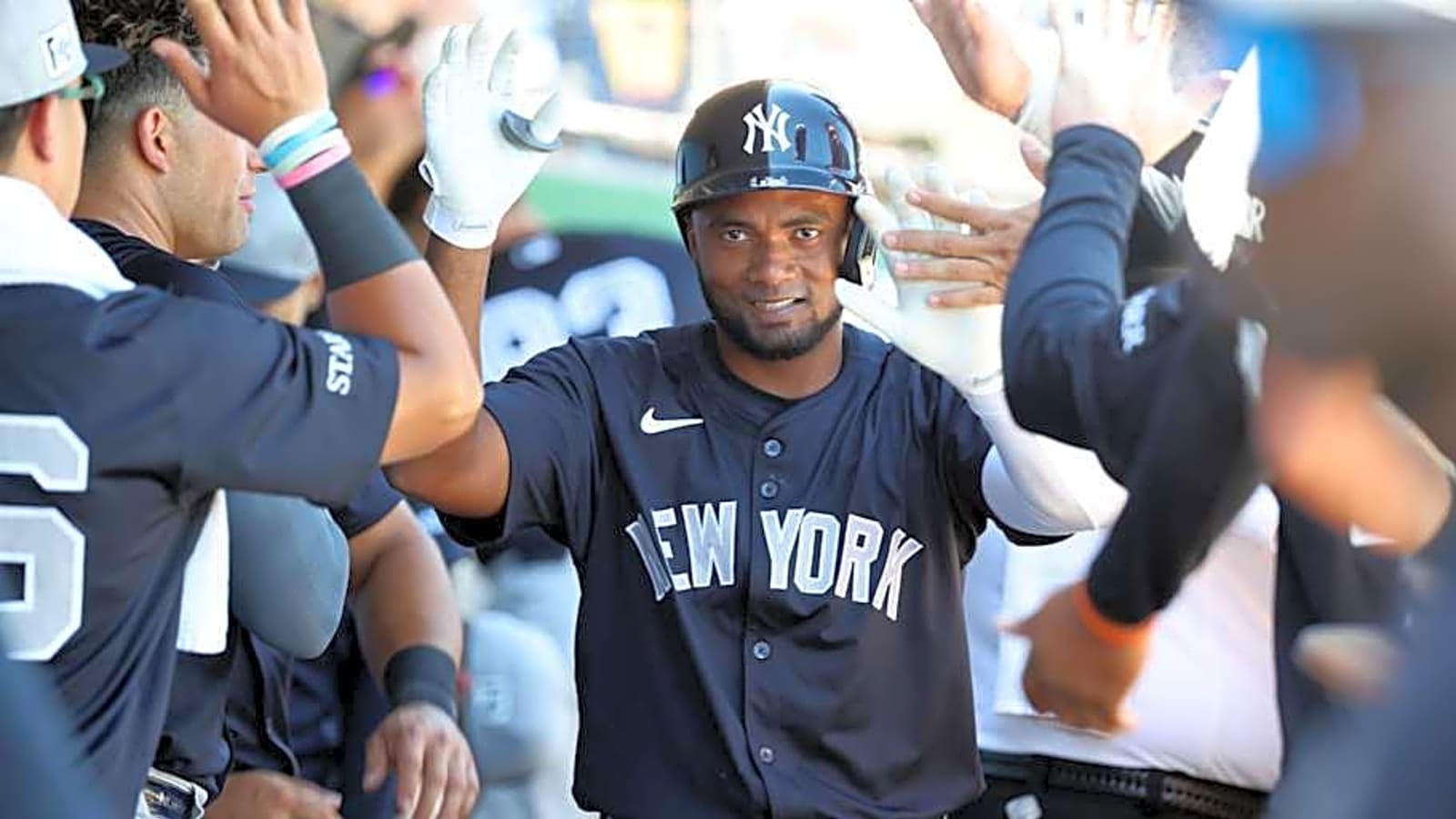 Mets scoop up utility player from Yankees