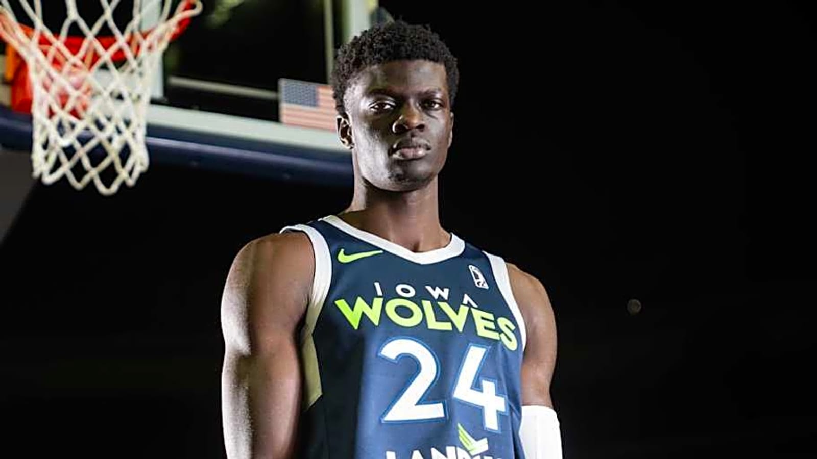 West Virginia in Pursuit of G League Forward Kok Yat Ahead of 2025-26 Season