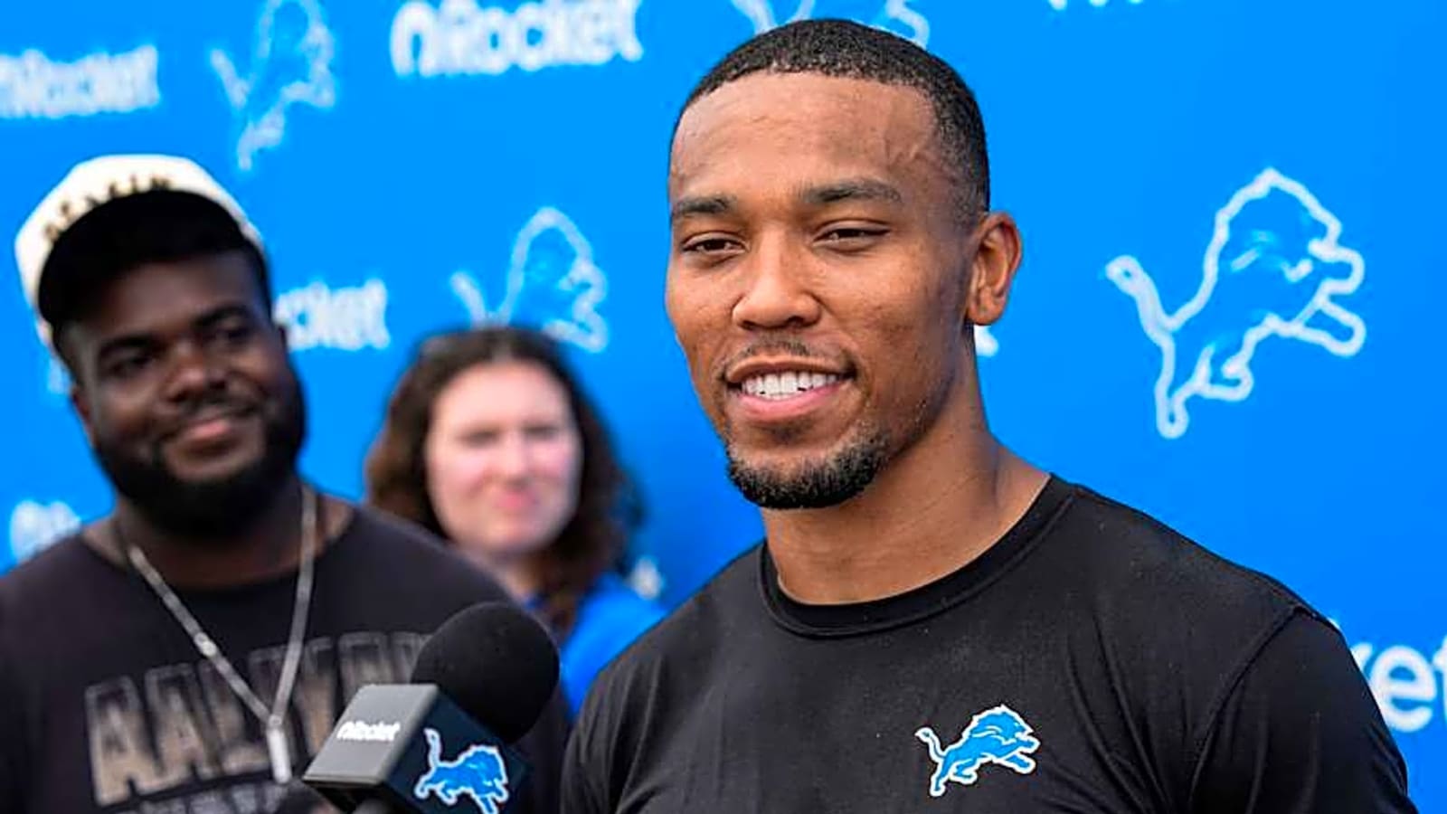Detroit Lions&#39; Amon-Ra St. Brown Turns Heads in Joint Practice With Miami Dolphins